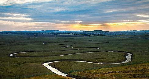 法环也能排位？ 《黑夜君临》数据被扒或将推出“深夜”无尽模式